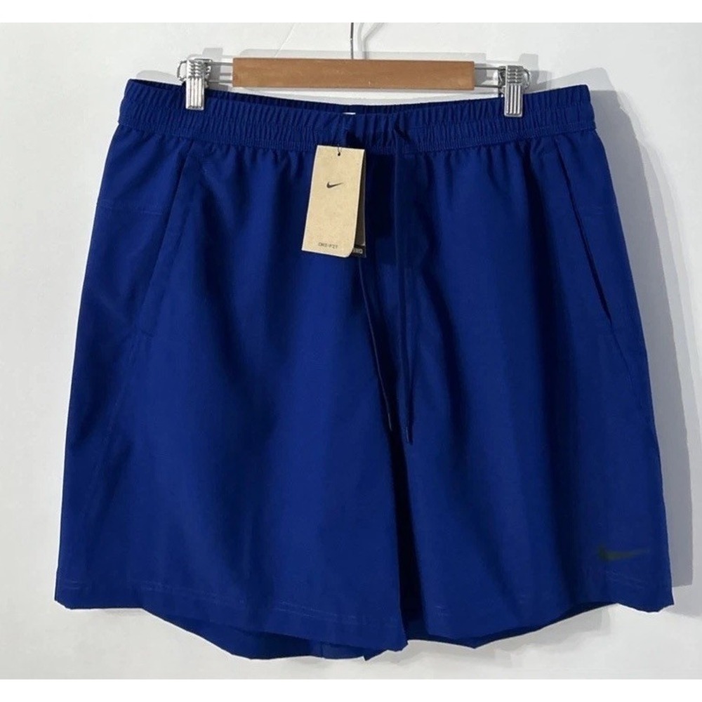 NWT Nike Dri-FIT 7" Lightweight Training Shorts‎ Blue DV9857-455 Men's Size XL